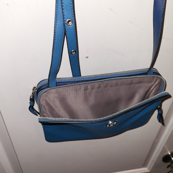 Purse - Picture 2 of 2